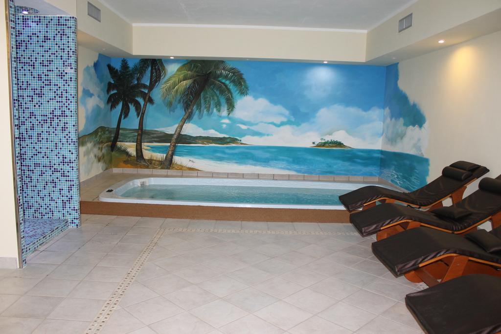 Residence La Piscina อิโซลา เดล กรันซัสโซ ดิตาเลีย ภายนอก รูปภาพ