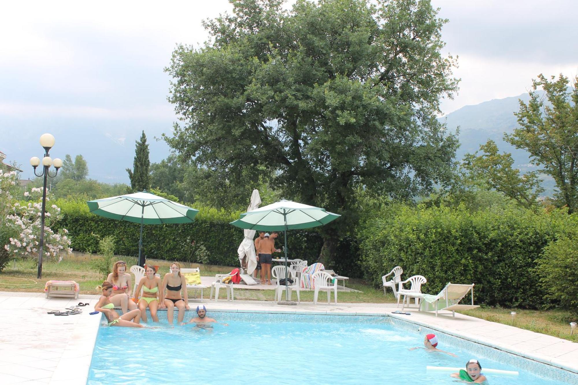 Residence La Piscina อิโซลา เดล กรันซัสโซ ดิตาเลีย ภายนอก รูปภาพ