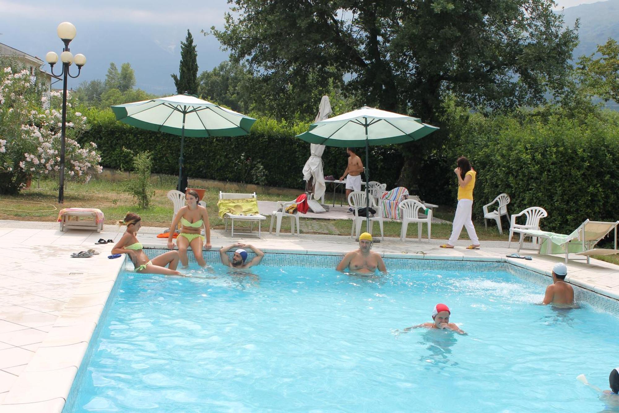 Residence La Piscina อิโซลา เดล กรันซัสโซ ดิตาเลีย ภายนอก รูปภาพ